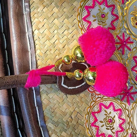 Exotic Large Beaded Tote - Limited Edition - Picture 2 of 8